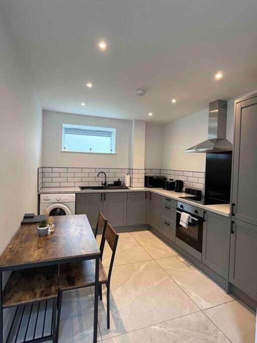 شقة Entire Property In Downham Market, Serviced Accomodation المظهر الخارجي الصورة