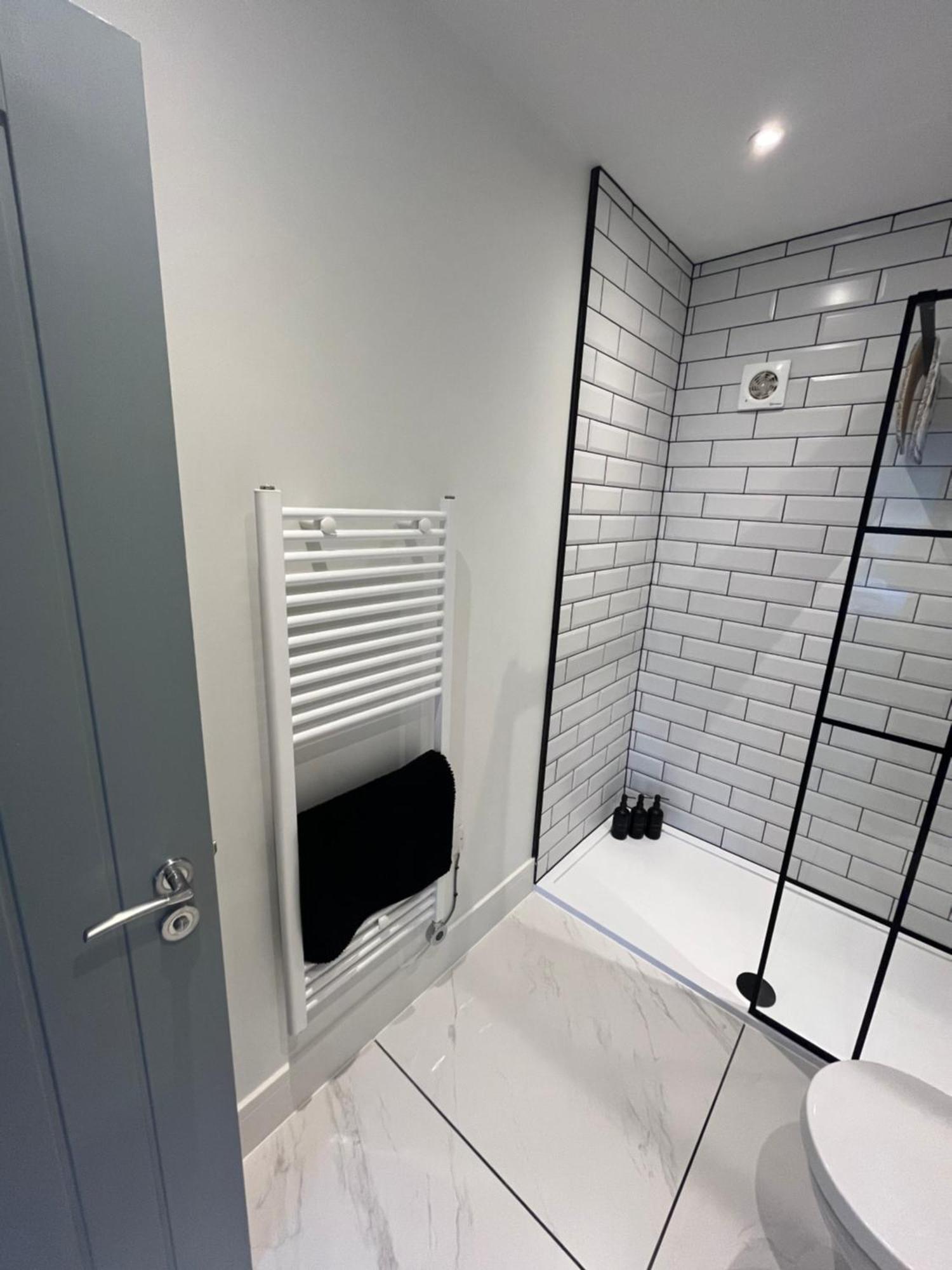 شقة Entire Property In Downham Market, Serviced Accomodation المظهر الخارجي الصورة